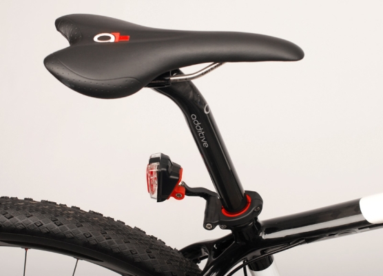 Preview: SPACER TWO Rücklichthalterung für Fahrrad